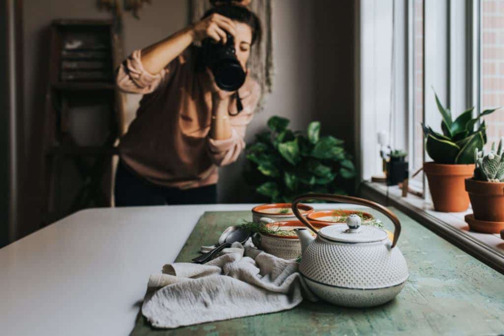 I promise you'll love this super simple and delicious plant-based cauliflower soup. It's perfect for the colder winter weather!