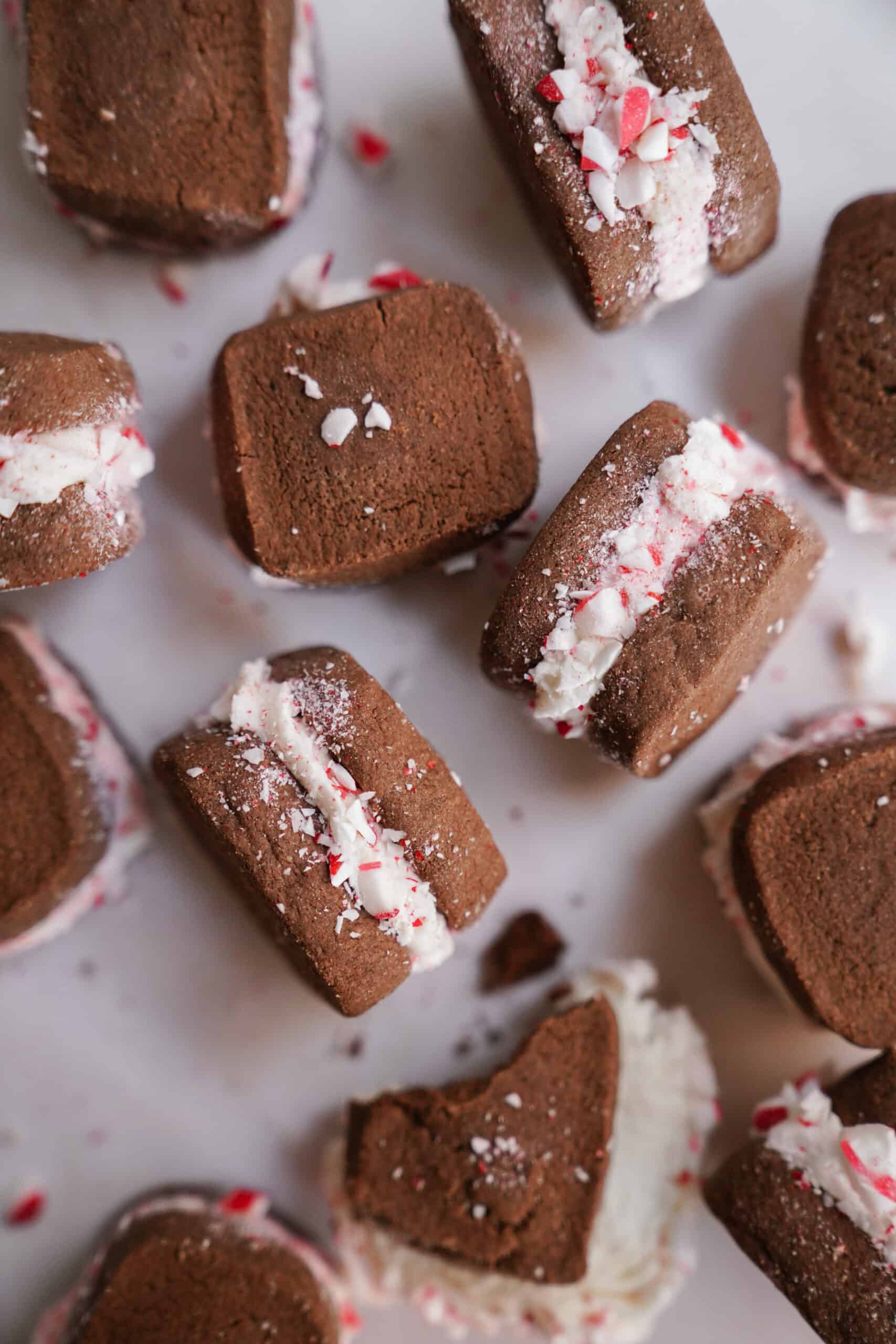 Sandwich cookies on a countertop